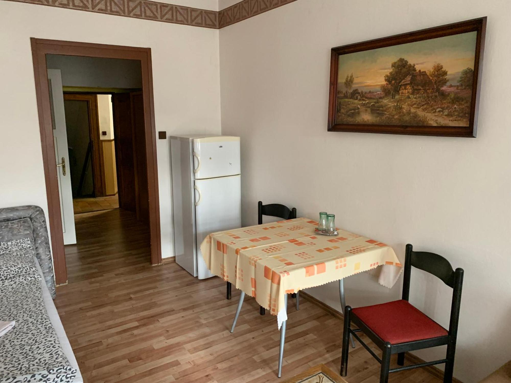Restaurace A Penzion Podloubi Opočno 外观 照片